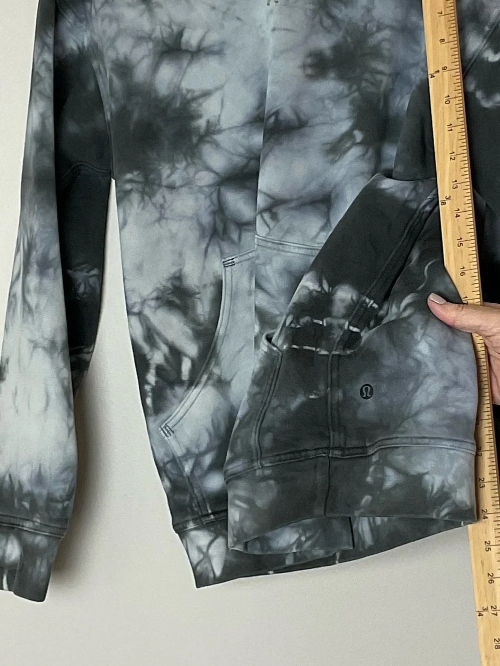 Lululemon All Yours Hoodie Earth Tie-Dye Collection Gray Athleisure Streetwear 6